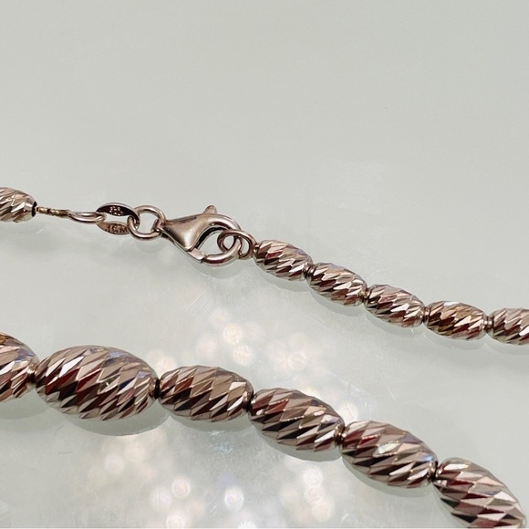 JCM Jacmel Mauritius Italy Sterling Graduated Diamond Cut Oval Bead Neck… - Picture 4 of 4